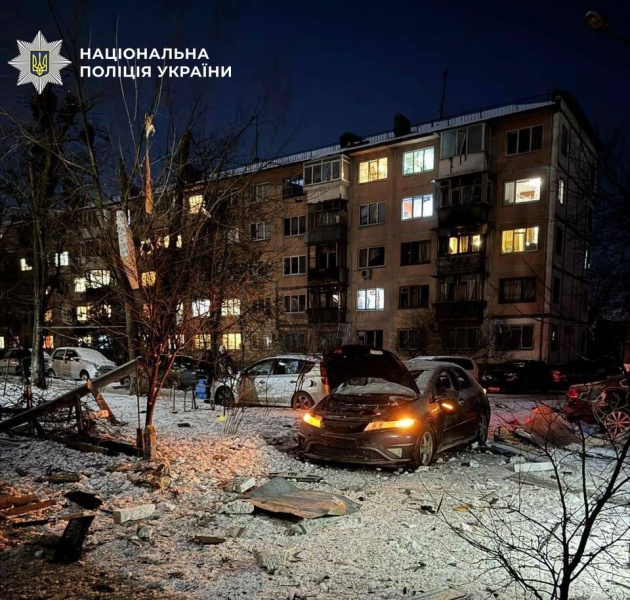 Russia heavily strikes Kyiv: Destruction, fire, and casualties reported