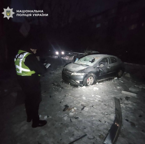 Russia heavily strikes Kyiv: Destruction, fire, and casualties reported