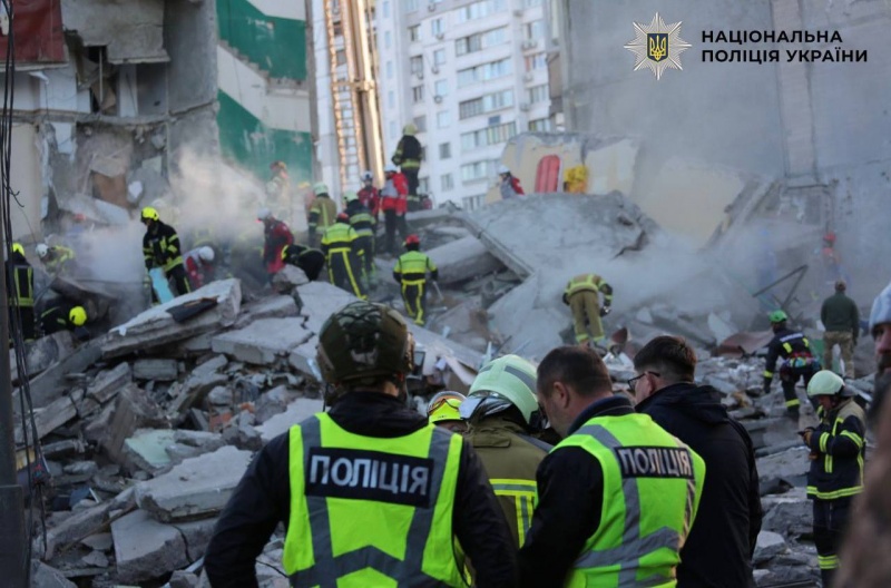 Russia heavily strikes Kyiv: Fires, destroyed buildings, children among 40 injured reported