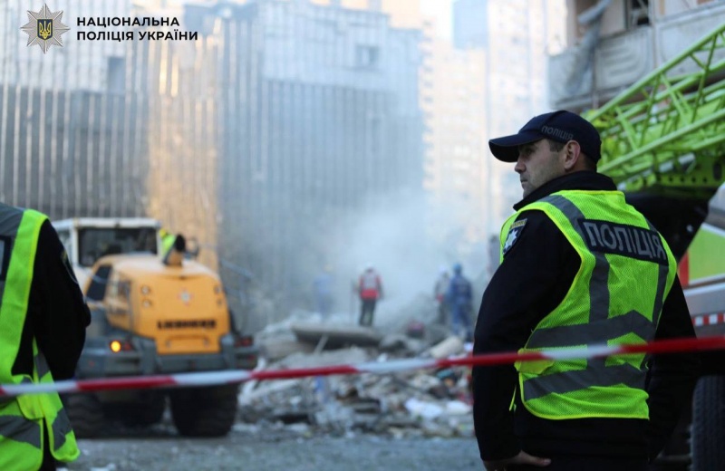 Russia heavily strikes Kyiv: Fires, destroyed buildings, children among 40 injured reported