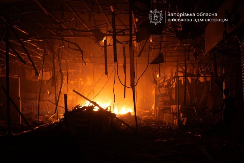 Russia strikes Ukraine's Zaporizhzhia, sending shopping center up in flames