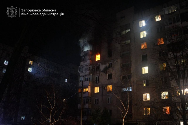 Russia heavily strikes Kyiv, Kharkiv, Zaporizhzhia: Extensive damage, fires and dozens injured