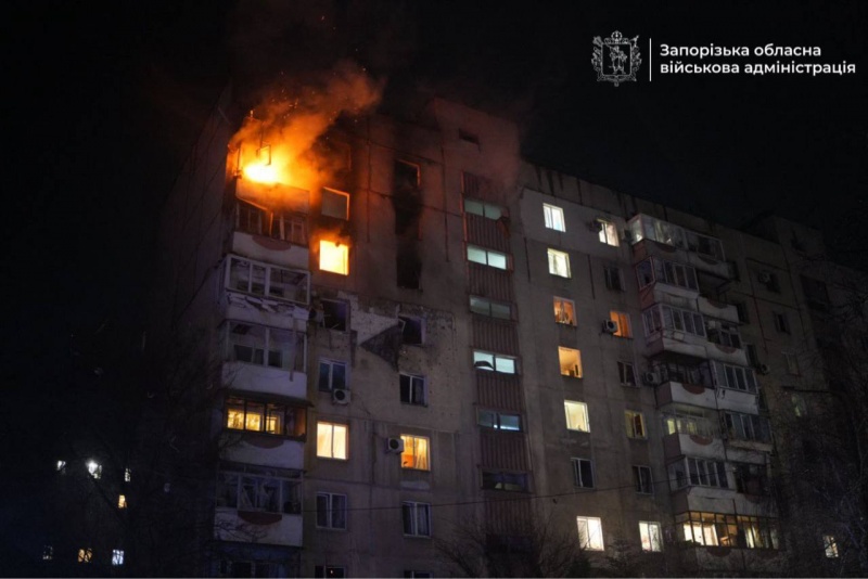 Russia heavily strikes Kyiv, Kharkiv, Zaporizhzhia: Extensive damage, fires and dozens injured