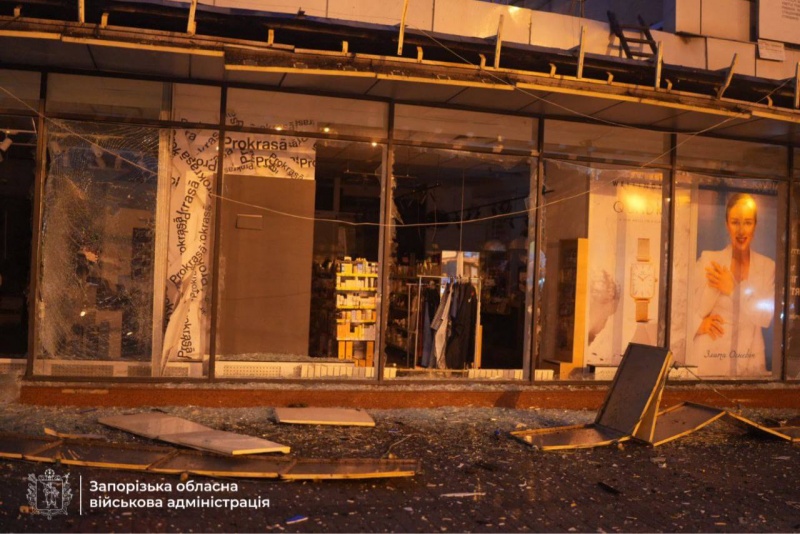 Russia heavily strikes Kyiv, Kharkiv, Zaporizhzhia: Extensive damage, fires and dozens injured