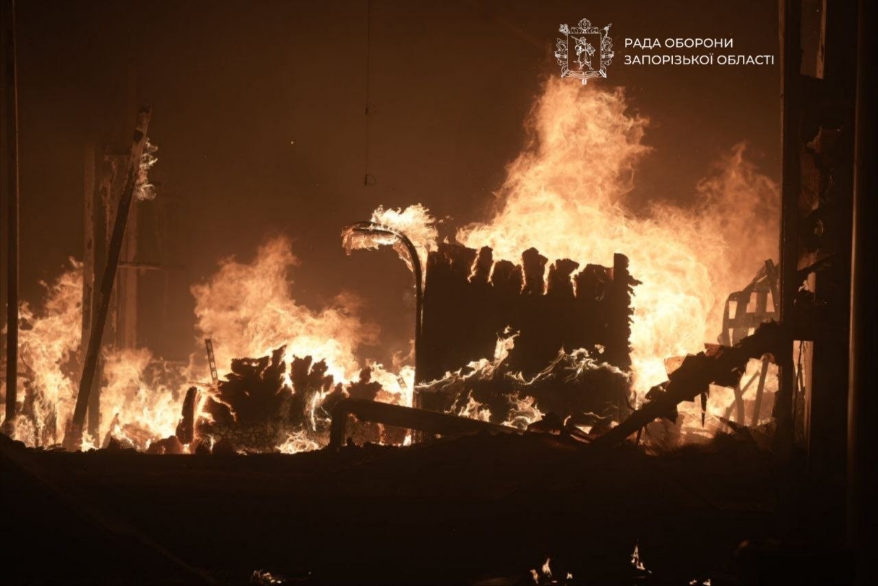Russian drone strike destroys major shopping center in Ukraine's Zaporizhzhia