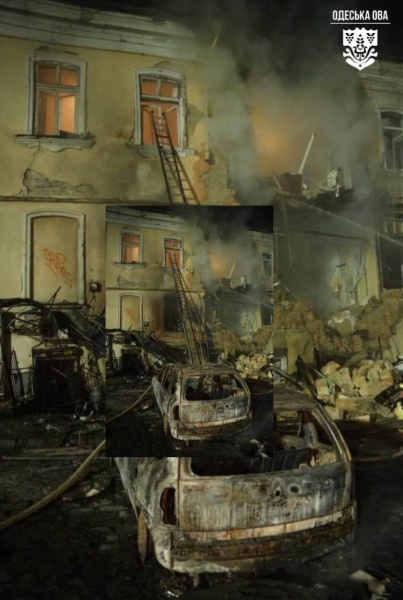 Russia massively strikes Ukraine's Odesa: Residential buildings and dormitory damaged
