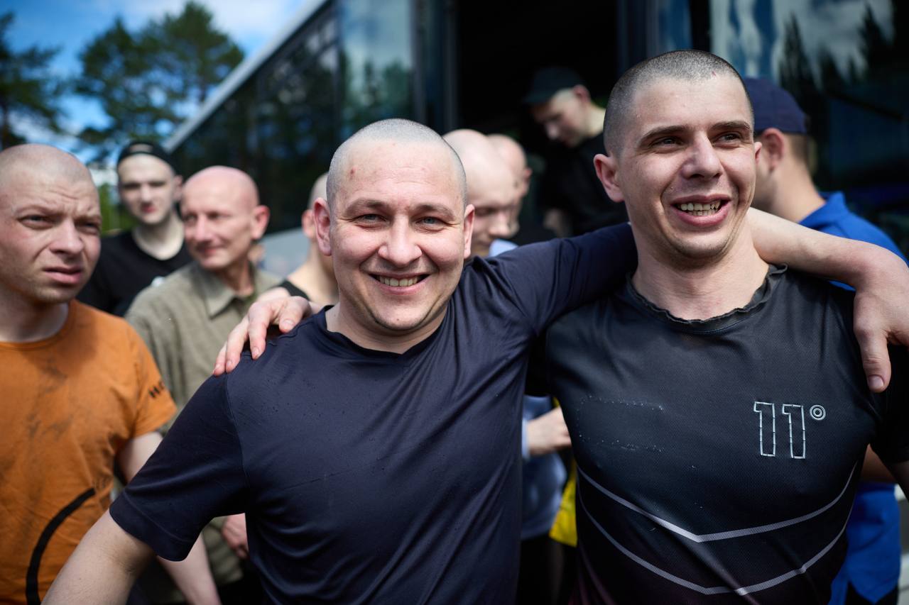 Ukraine and Russia complete third phase of 1,000-for-1,000 prisoner exchange