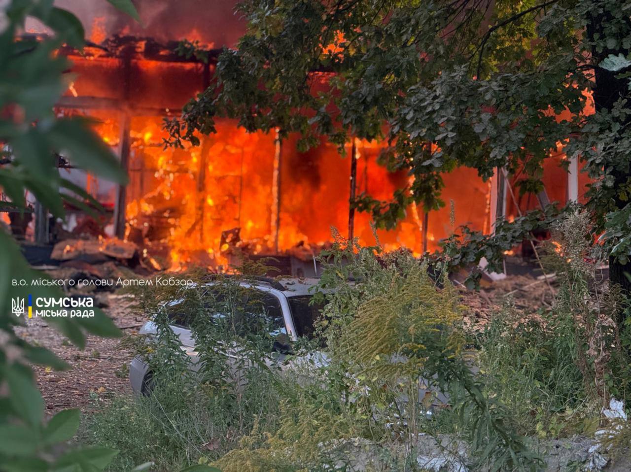 Russia strikes Ukraine's Sumy with drones: Non-residential building on fire