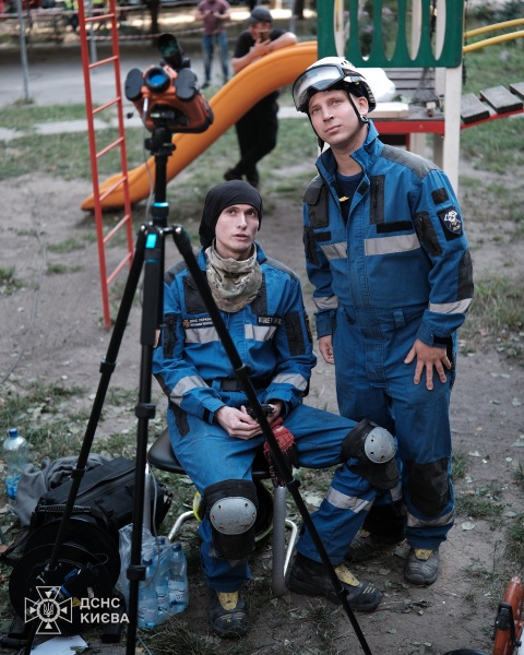 Russian strike on Kyiv kills 3, injures 11: Rescue operations completed