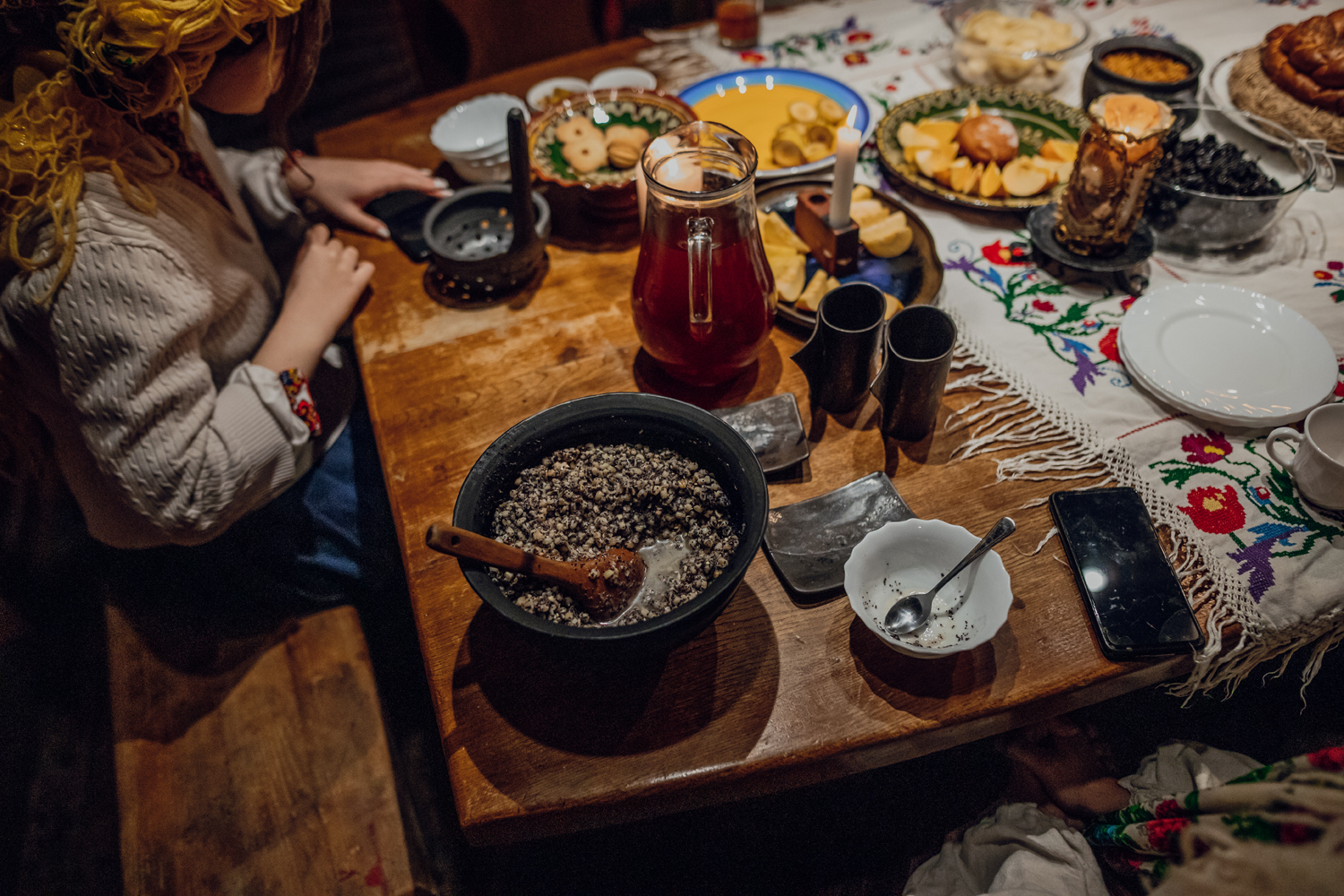 7 countries' Christmas feasts and festive delights