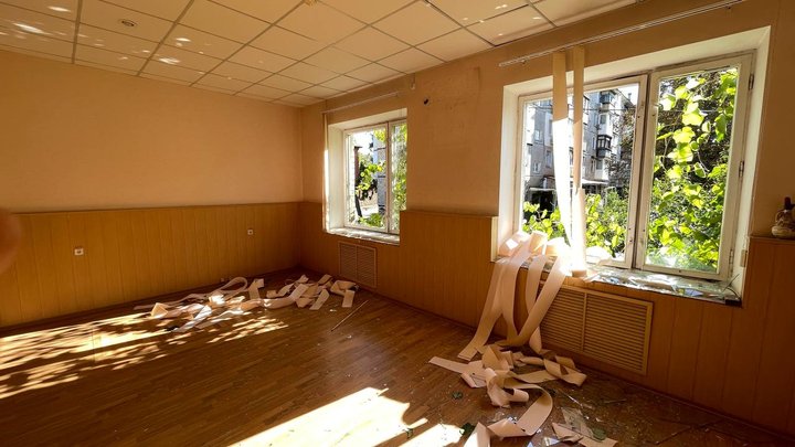Russian attack damages Ukrainian public broadcaster's building in Kryvyi Rih