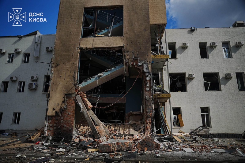 Russia strikes Ukrainian TV channels during live broadcast: Newsroom destroyed, people injured
