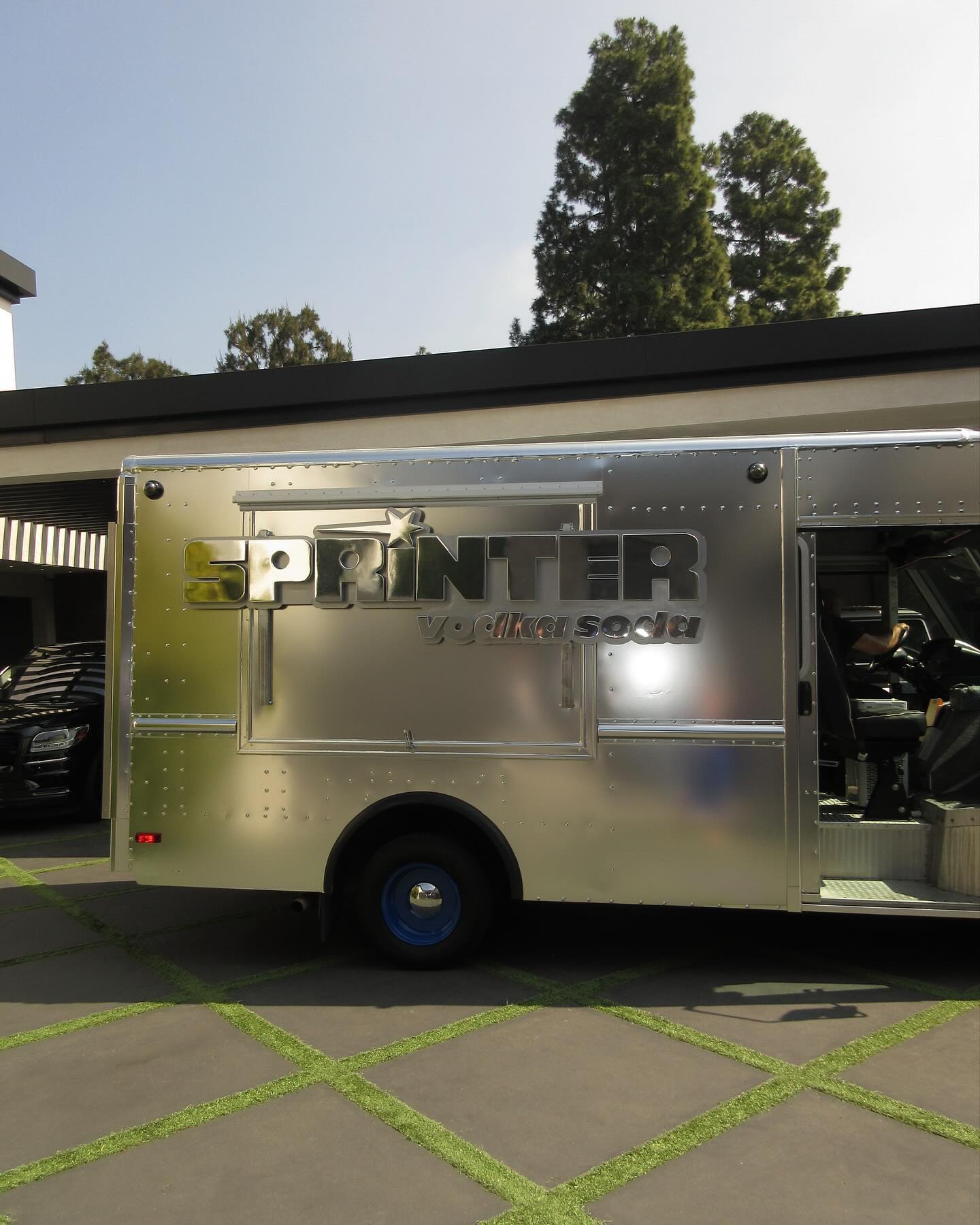 Kylie Jenner presented her debut alcohol brand