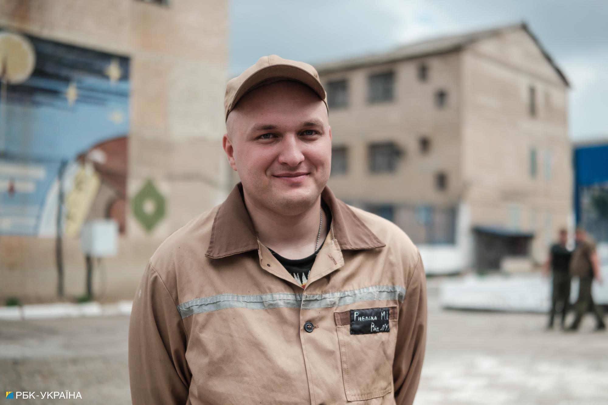 'Not to be remembered as a convict': Why Ukrainian inmates go to front