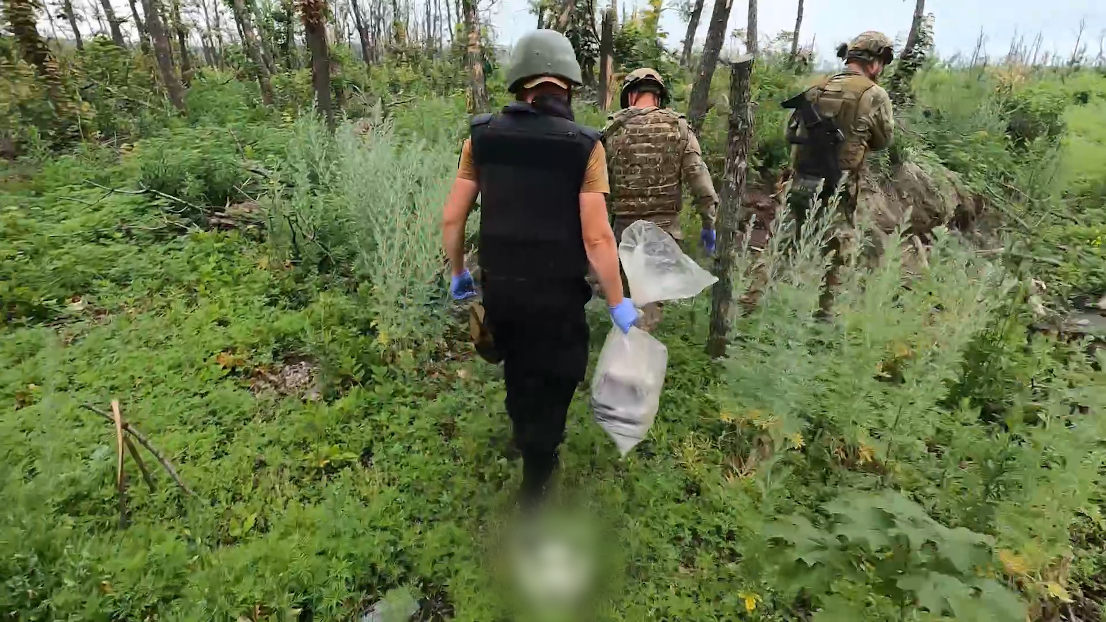 Seven kilometers on foot under drones and artillery: How Ukraine searches for the fallen on the frontline