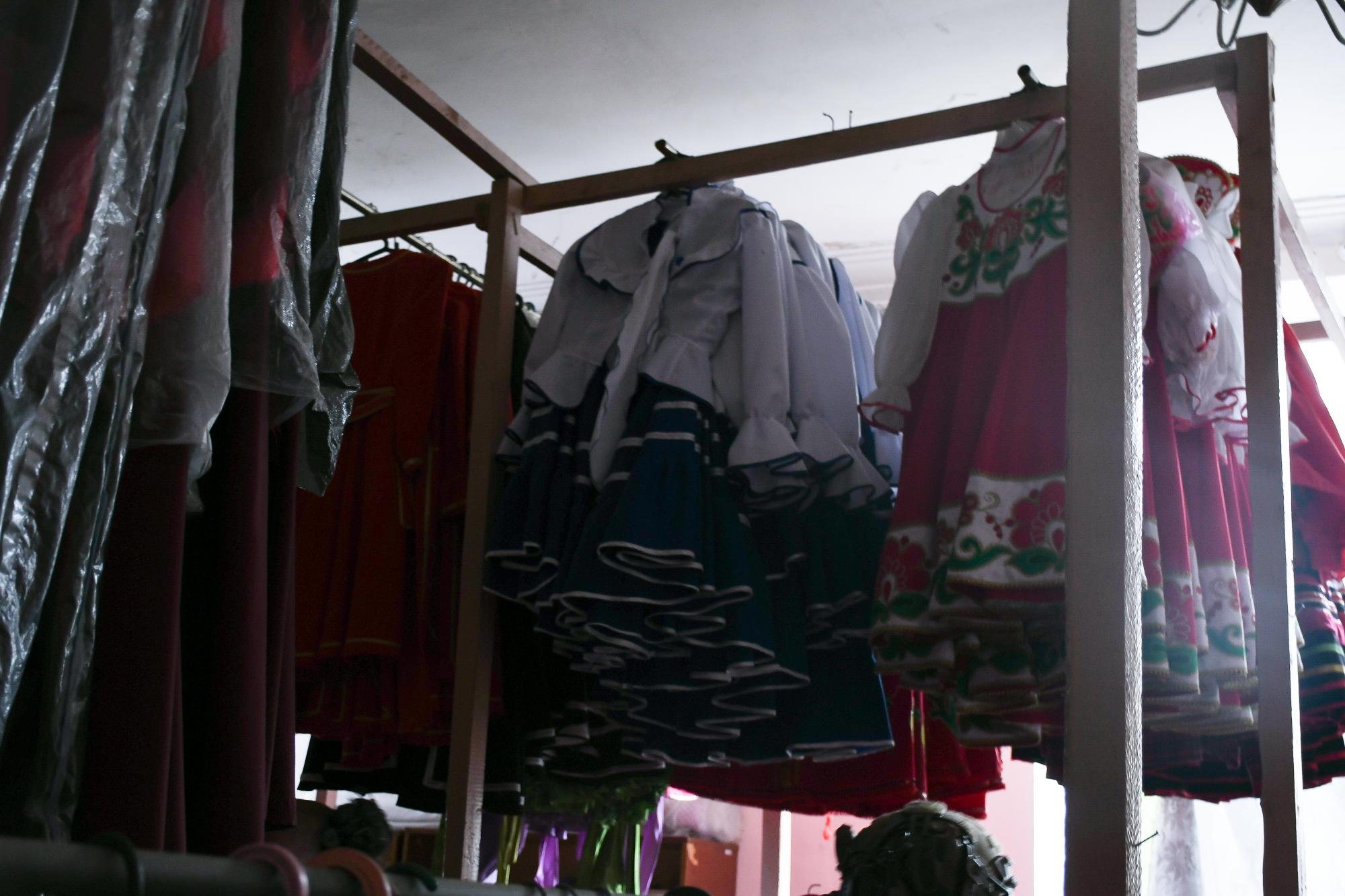 Dust on children's dresses and fake cobwebs: A look inside towns near Pokrovsk