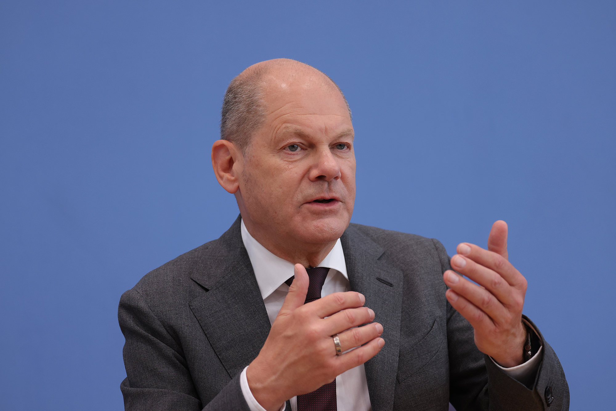 Scholz against all: Why Germany to hold early elections and what Ukraine should expect