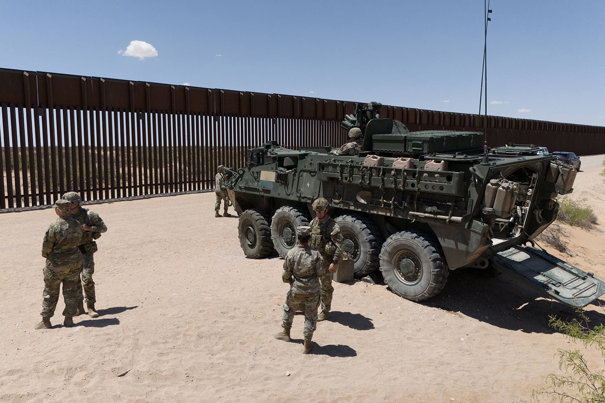 Behind closed doors: How US and Ukraine are shaping billion-dollar drone deal