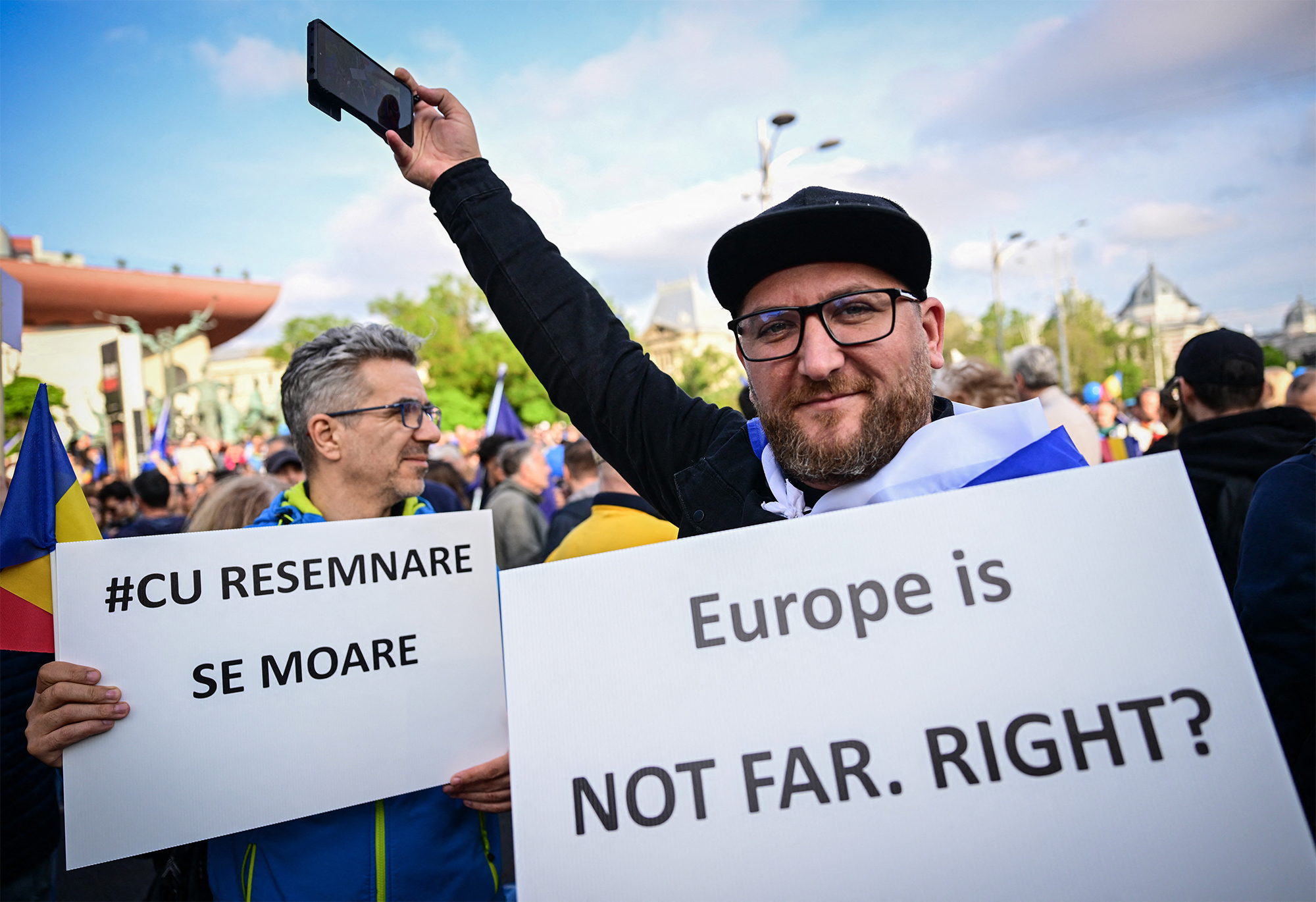 Decisive vote. Will Romania elect pro-Russian radical as president?