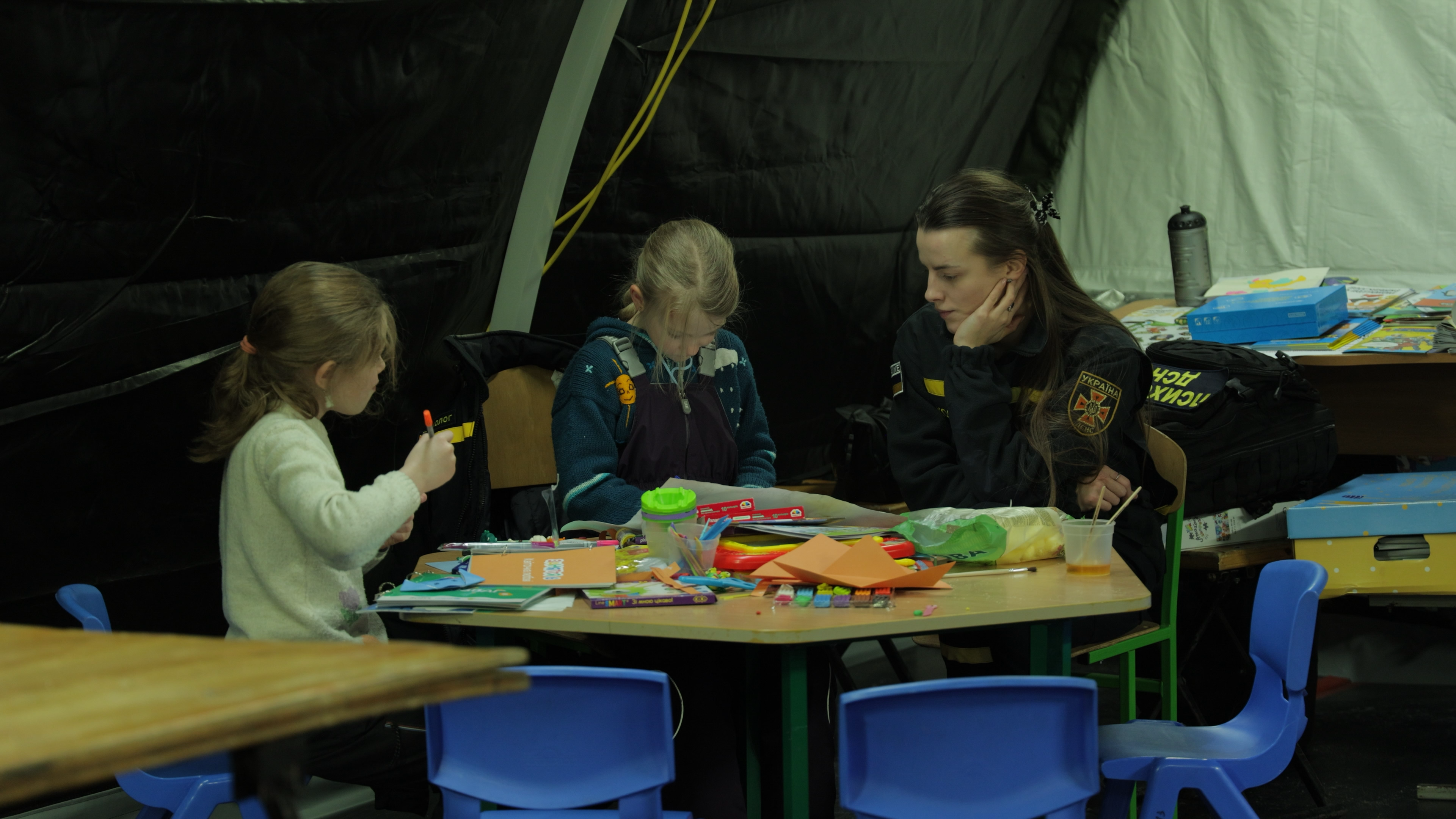 'We're not going anywhere': How Kyiv residents survive freezing winter without heating