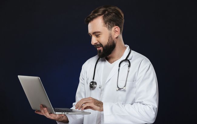 Early cancer signs often overlooked: Blocked ears included