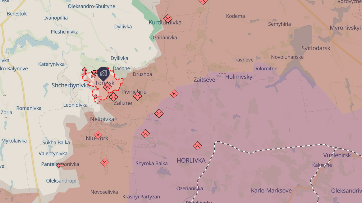 Fighting intensifies in Toretsk as Russians try to outflank city