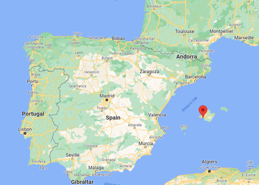 Spain intercepts Russian vessels near its territorial waters