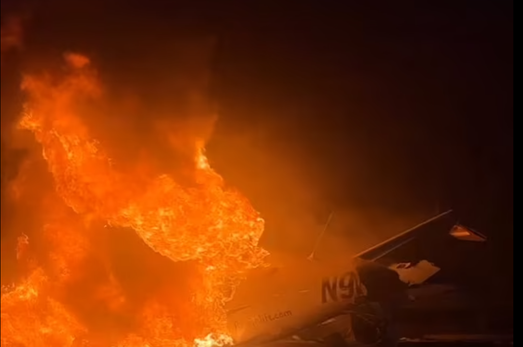 Plane crashes on I-26 in Asheville, NC, 2 hospitalized