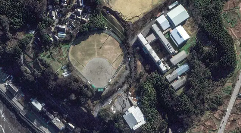 Japan earthquake: Satellite images show wiped-out houses