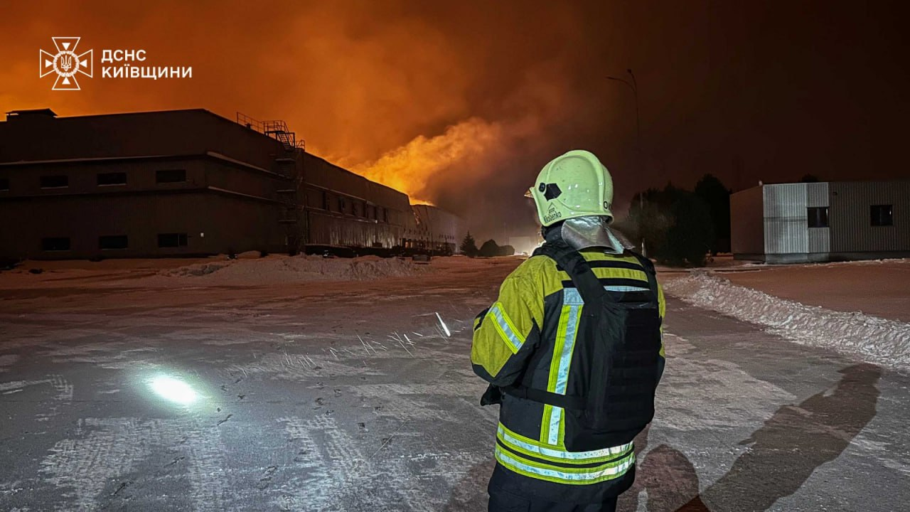 Russia's attack devastates Roshen confectionary's largest warehouse in Kyiv region: Photos and video