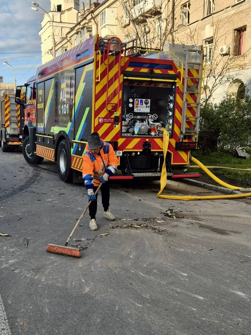 10 missiles and 80 drones hit Dnipro, city mayor says after Russian attack