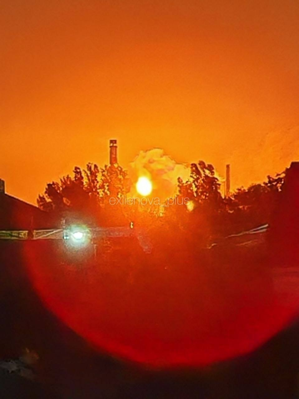 Drones strike Volgograd as strategic oil refinery reportedly burns