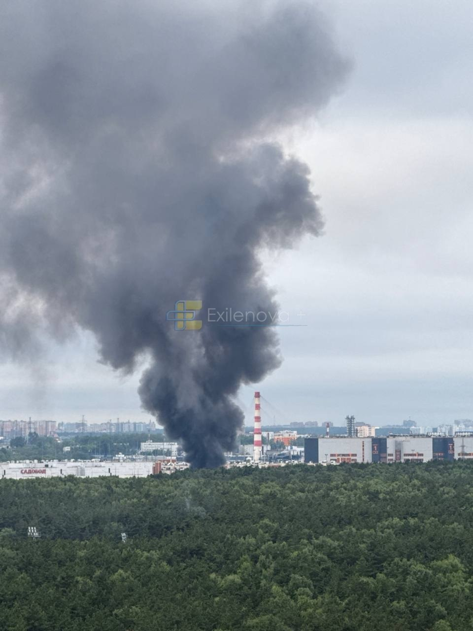 Moscow under drone attack as refinery burns and thick smoke rises over city