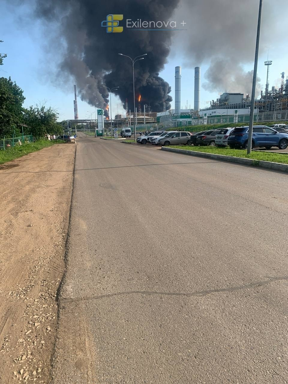 Russia’s major oil refinery targeted as first details emerged