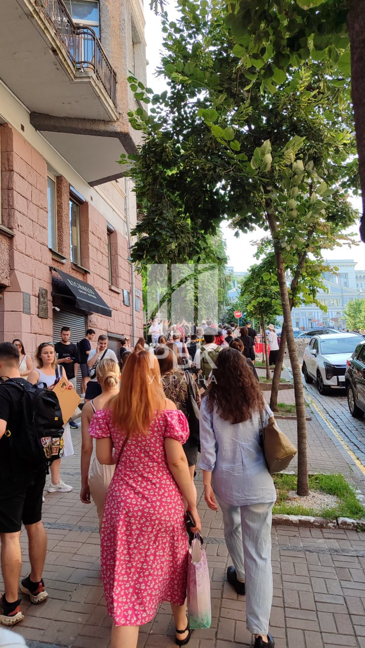 Crowds gather in Kyiv to protest Fedorov's dismissal: What's happening?