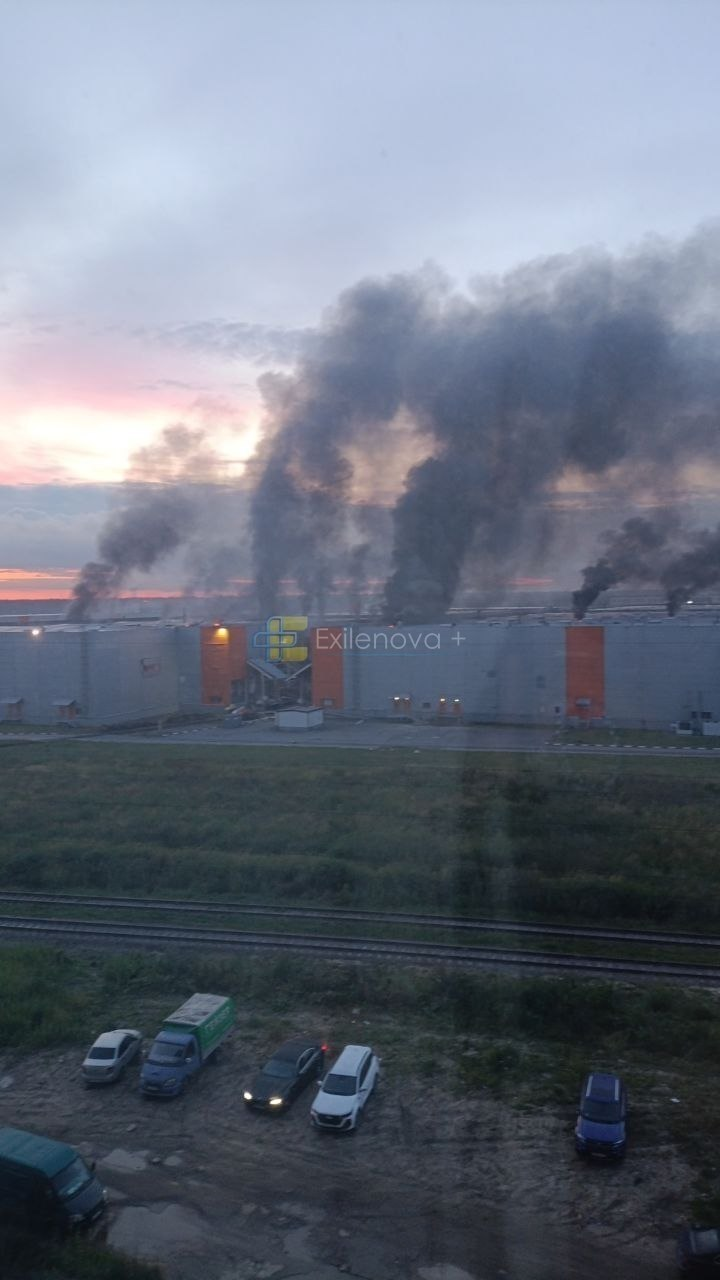 Drones hit St. Petersburg and Tver as massive fire erupts at Wildberries