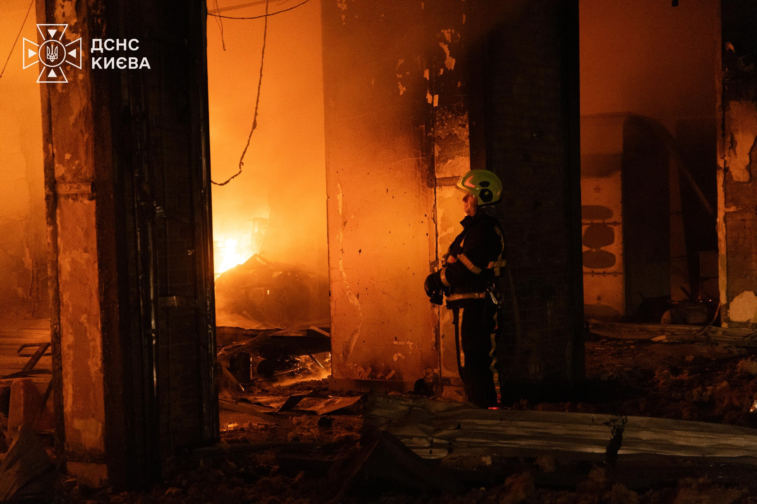 Kyiv under ballistic attack as Russia strikes capital