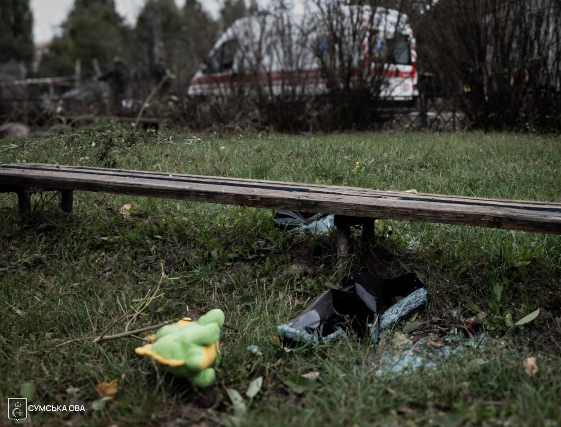 Russia drops bomb on an orphanage in Ukraine's Sumy, killing 2 and injuring many