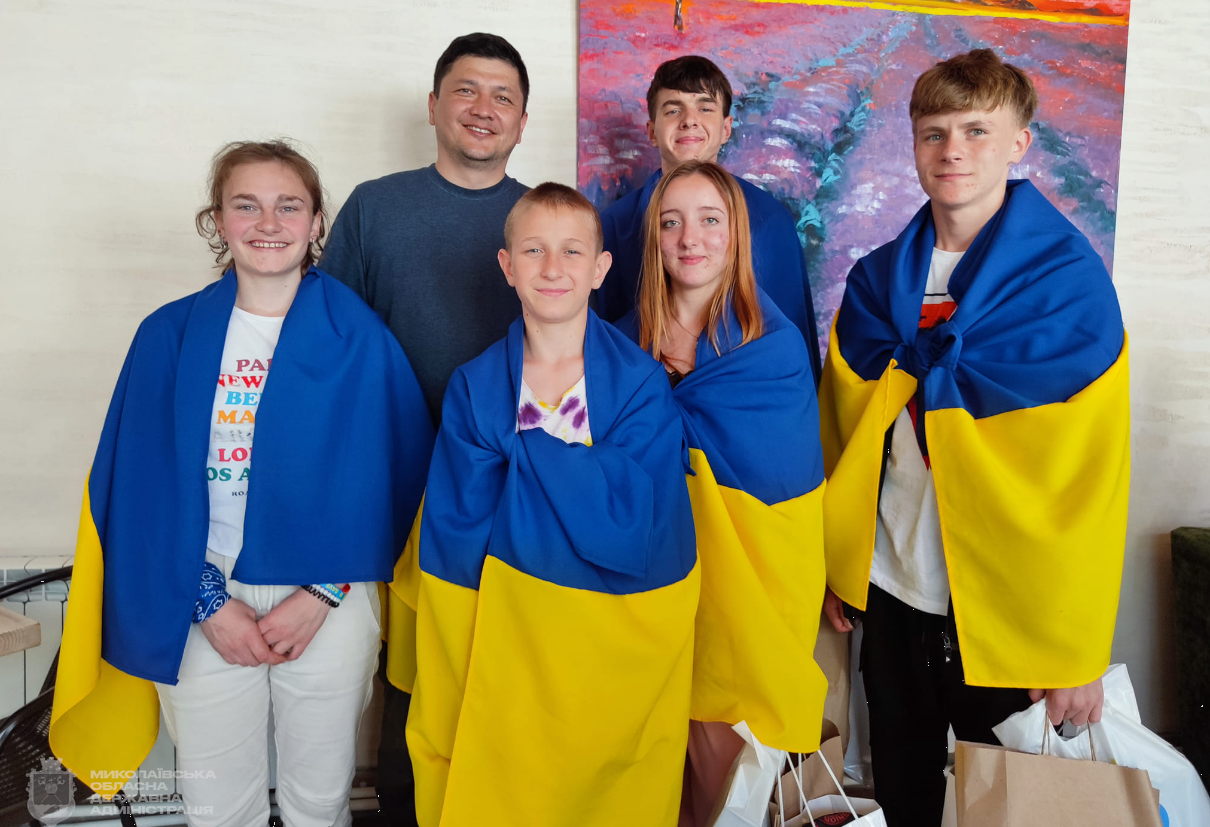 5 orphaned children abducted by Russians 2 years ago returned to Ukraine
