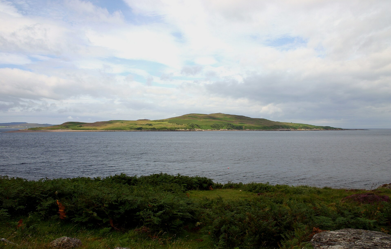 From hostile natives to radiation: 5 most dangerous islands in the world