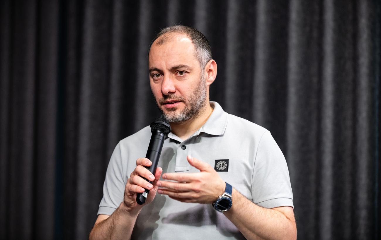 Ukraine's labor market paradox: Why the unemployed can't find jobs while companies struggle to find workers