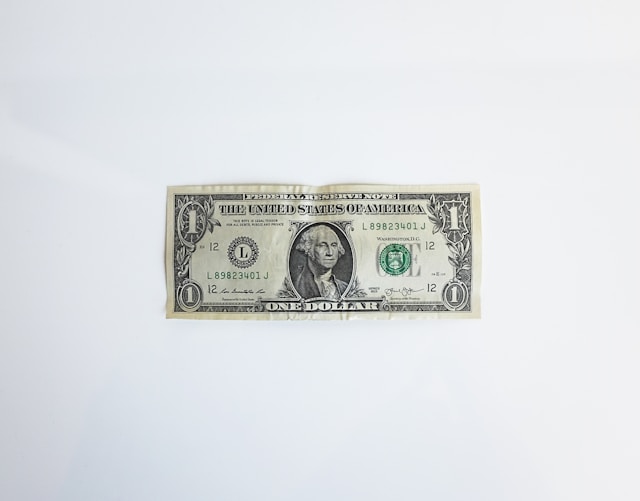 Zodiac signs obsessed with money and control revealed