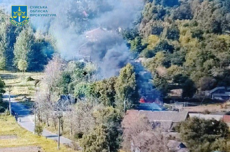 Russians shell private houses in Sumy region, injuring a woman