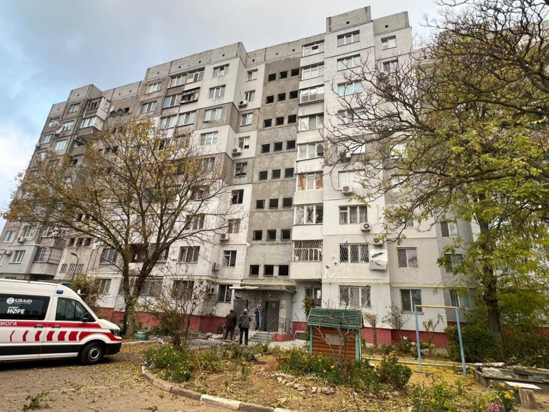 Kherson under massive attack: Dozens wounded, including children