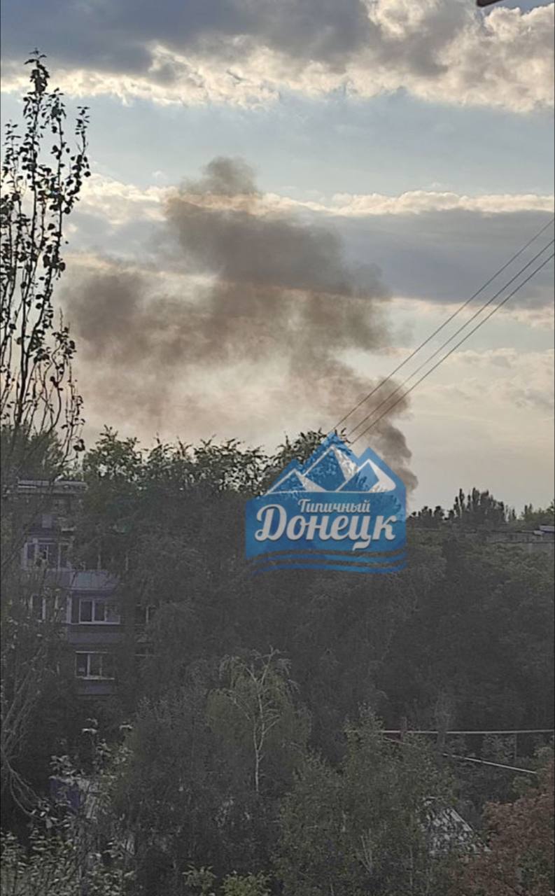 Explosions rock Donetsk: Photos