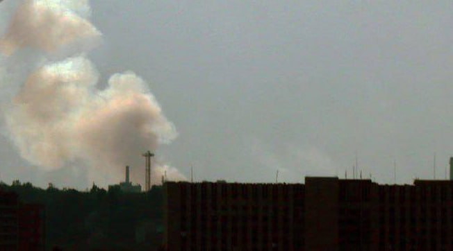Explosions rock Donetsk: Photos