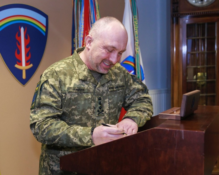 Ukrainian Army commander meets with American counterpart: Topics discussed