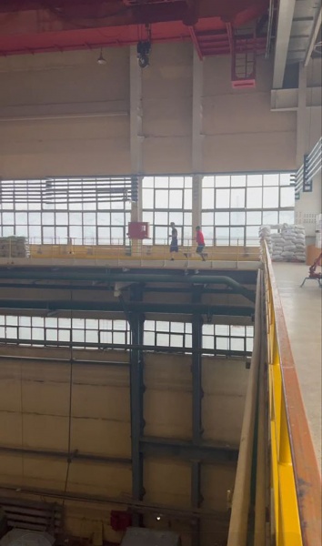 'Russians have turned nuclear plant into military base,' Zaporizhzhia NPP employee