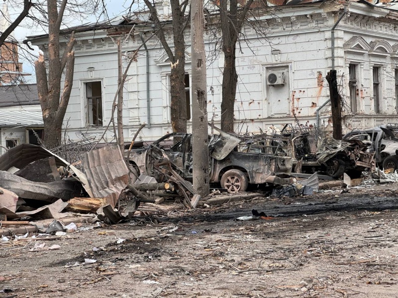 Ruined city center, burnt cars, children among dead: Photo report from Ukrainian Sumy