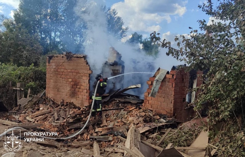 Russia strikes ambulance in Ukraine's Kupiansk with FPV drone, injuring 2 medics